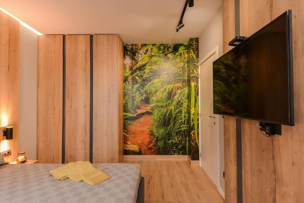 Urban Eden - Lux & Style, 2-Bedroom, 2-Bathroom Sofia Eksteriør bilde
